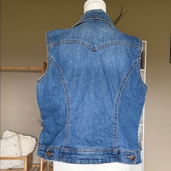 Denim Sleeveless Blue Vest Large - Picture 4 of 4